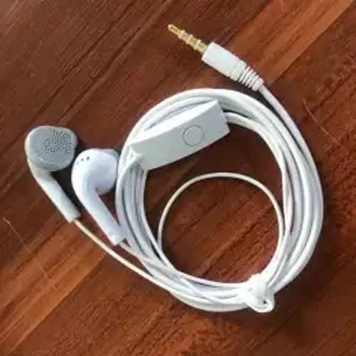 In-Ear Headphone Earphone with Mic. for all Mobile