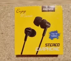 REMAX High Performance Wired In Ear Earphone Stereo with Mic