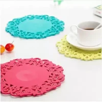 Colorful Lace Flower Hollow Design Round Silicone Table Mat